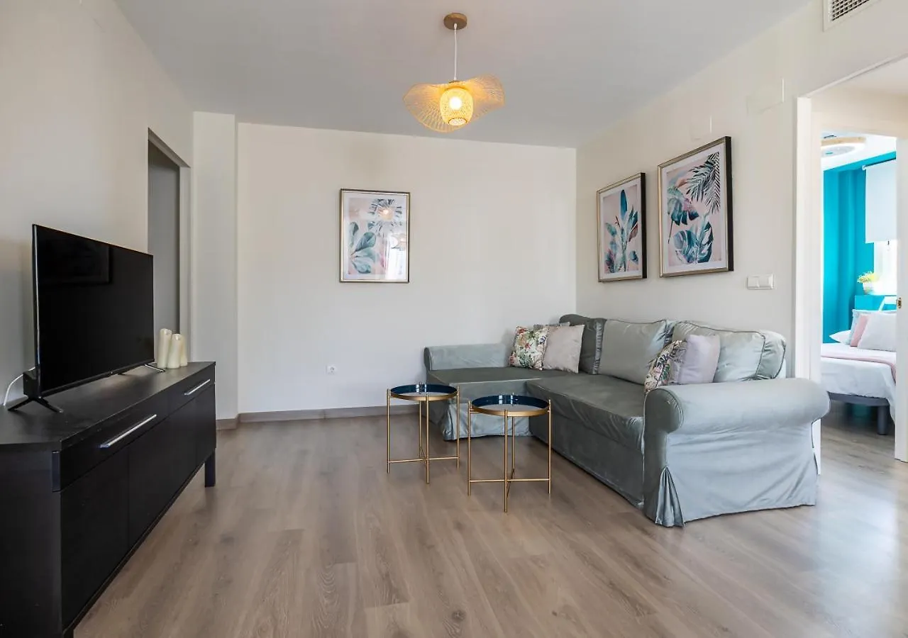 Apartmán Centro Wifi Terraza Parking Ascensor A La Playa A 5 Min Torremolinos 0*,